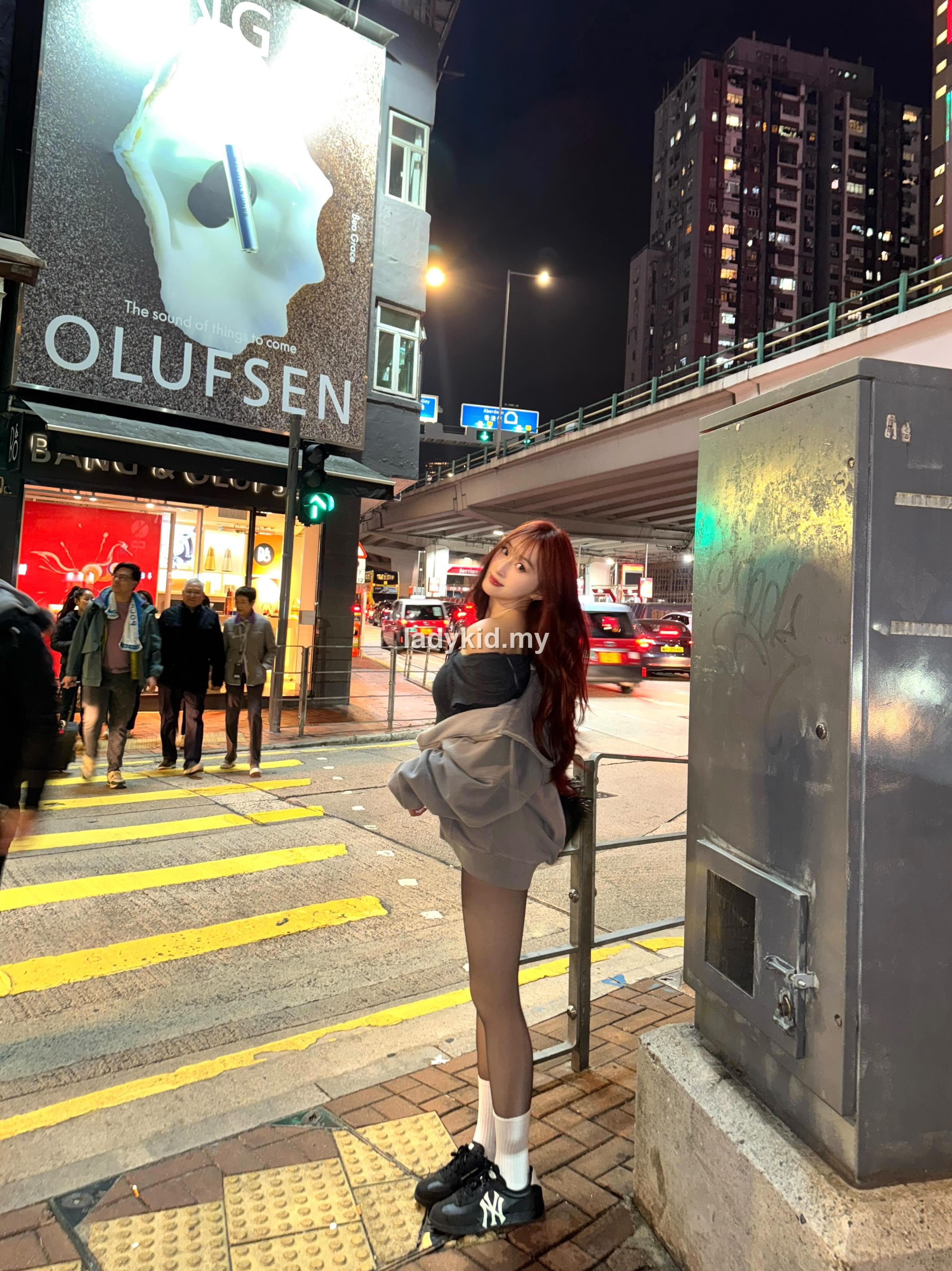 Customer night city outfit with sheer tights